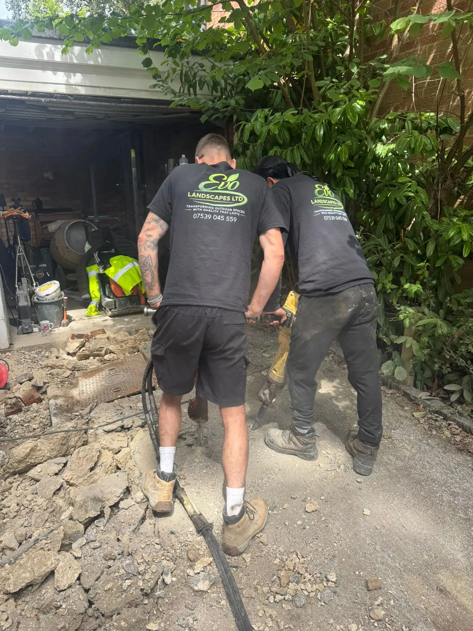 Driveways — image 3