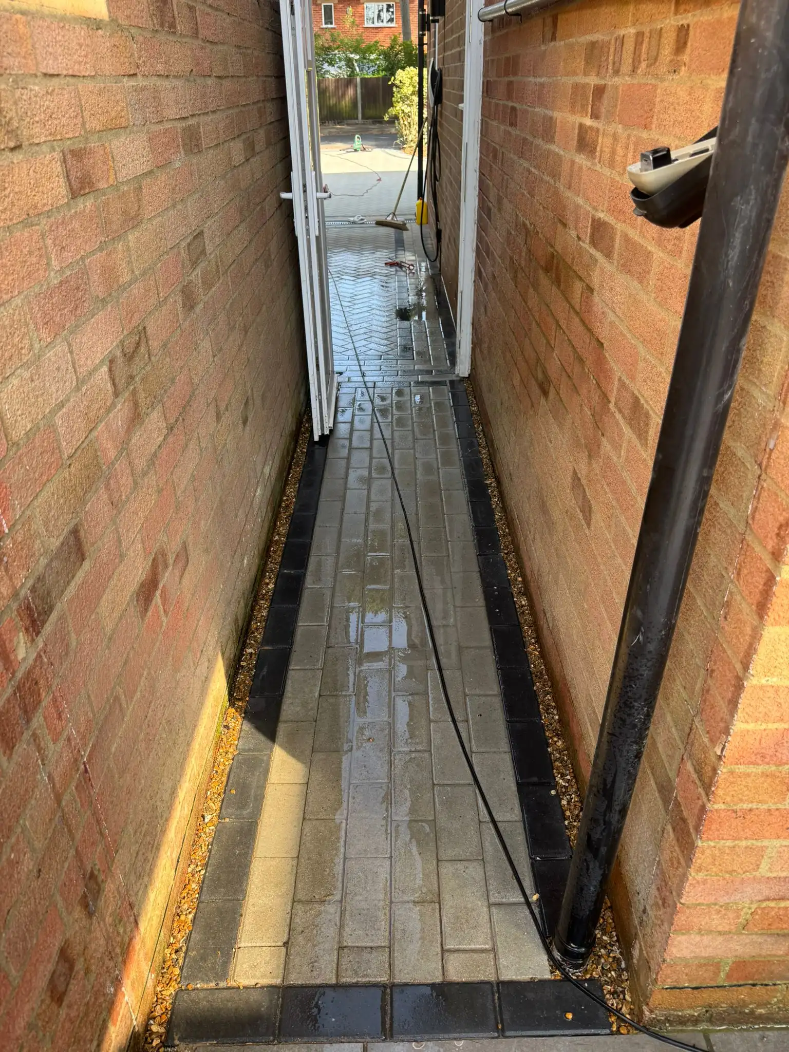 Driveways — image 9