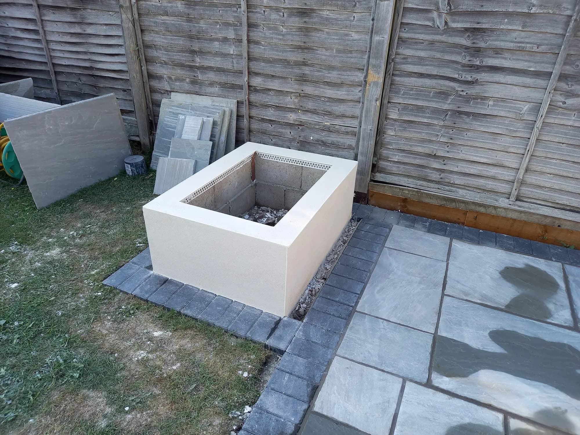 Outdoor Living — image 7
