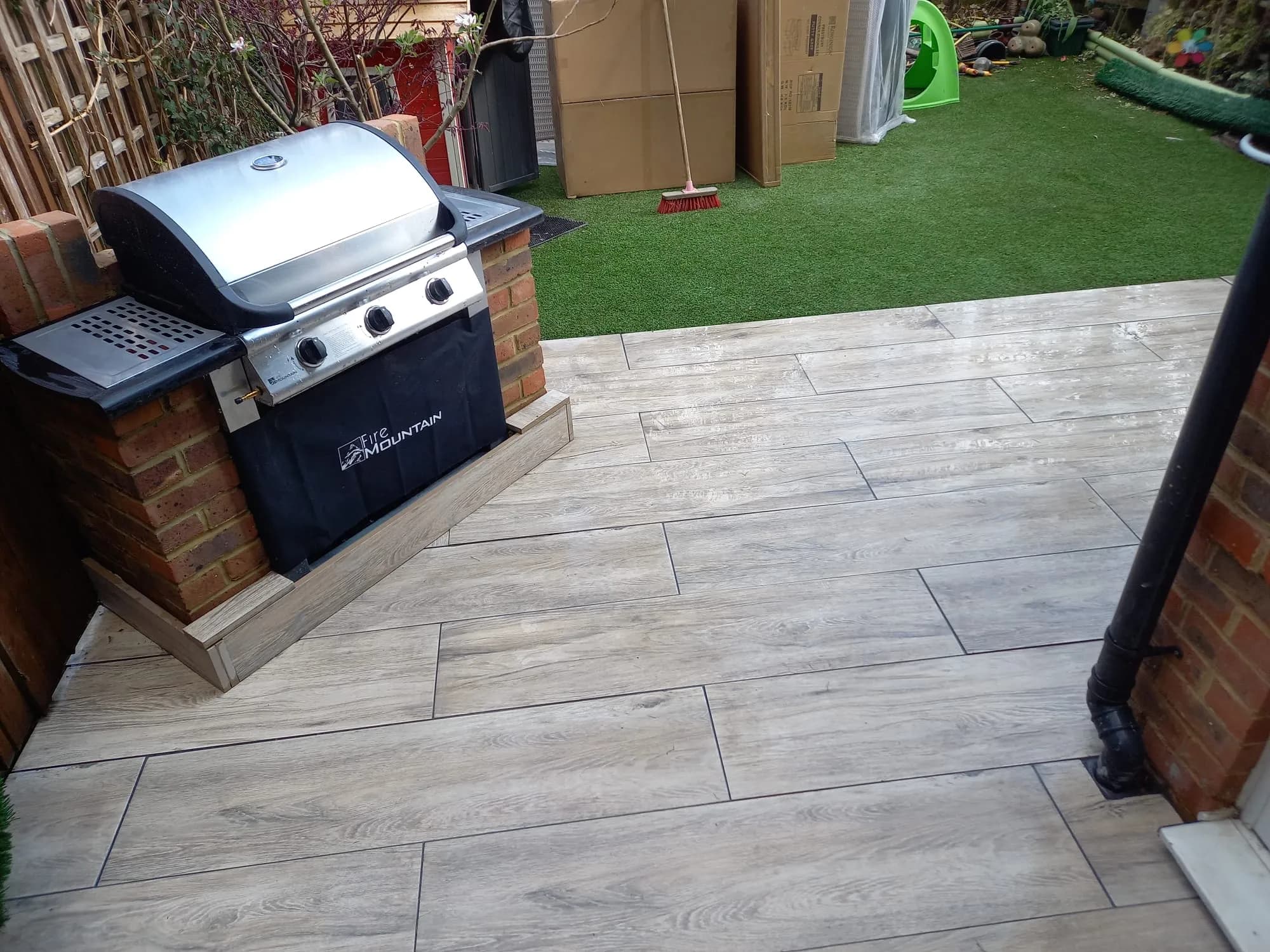 Outdoor Living — image 9